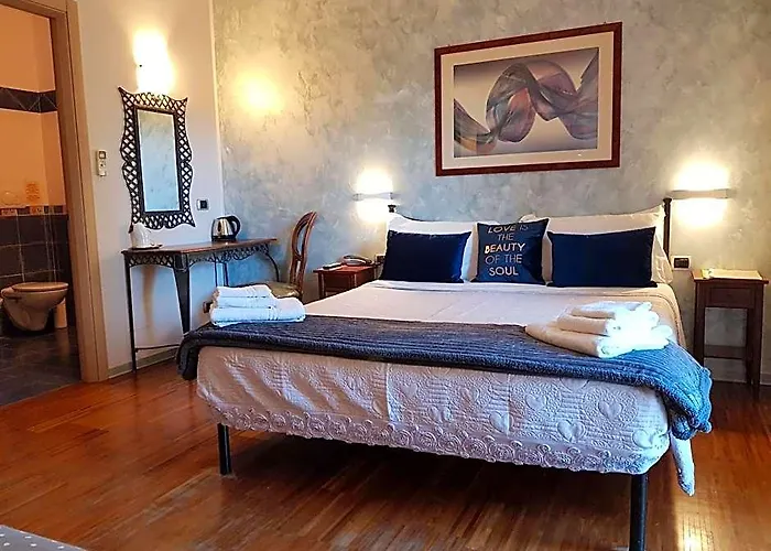 Bed and Breakfast Aurelia Garden Gold 4*